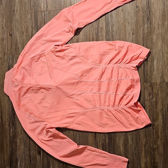 Womens Athleta Lightweight Vibrant Coral Quarter-Zip Top XL - Picture 4 of 6